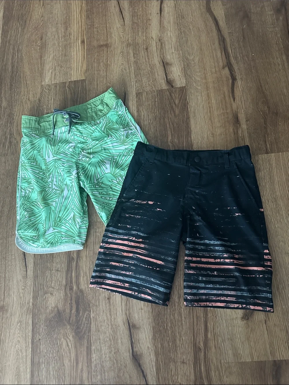 2 art class size 8, adjustable waist swim trunks